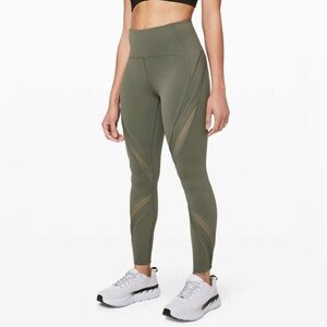 Lululemon Bootcamp Ready Tight 25"
Grey Sage size 4